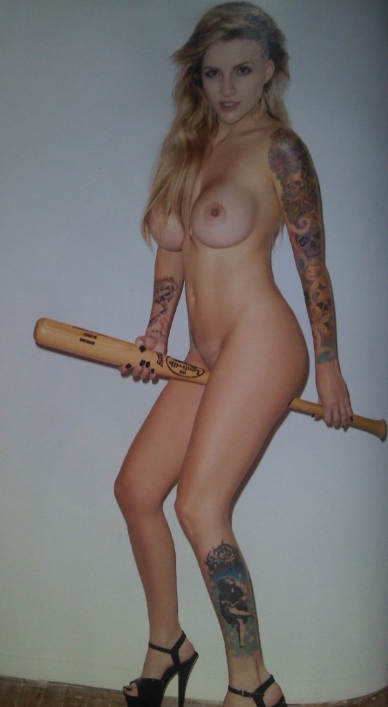 Clara Aguilar do BBB14 pelada na Sexy de Novembro 2014