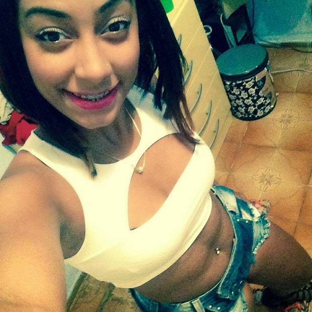 Fotos da Paloma Carvalho que caiu na net e no facebook (7)