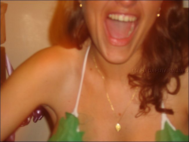 Peituda safada fazendo putaria na despedida de solteira
